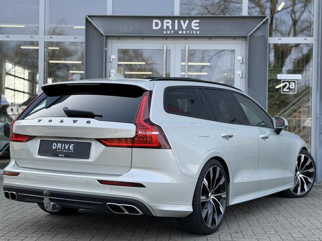 Volvo V60 2.0 T6 AWD Inscription Polestar |Full options| Pano|B&W|StoelVentilatie|PilotAssist|Trekhaak