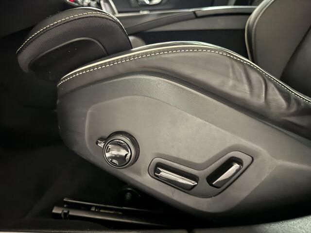 Volvo V60 2.0 T8 Recharge AWD R-Design | panorama | leder | trekhaak | black optiek |