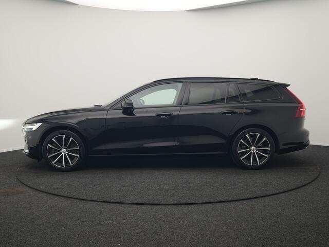 Volvo V60 T6 AWD Plus Dark LONG RANGE PHEV 350pk Dealer O.H. | Camera | Harman / Kardon | Lederen Sportstoelen Memory & Verwarmd | Google Assistent | Keyless | Stuur Verwarmd | Apple Carplay | Cruise Control | Virtual | DAB | Plug In Hybrid |