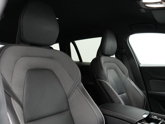 Volvo V60 T6 AWD Plus Dark LONG RANGE PHEV 350pk Dealer O.H. | Camera | Harman / Kardon | Lederen Sportstoelen Memory & Verwarmd | Google Assistent | Keyless | Stuur Verwarmd | Apple Carplay | Cruise Control | Virtual | DAB | Plug In Hybrid |