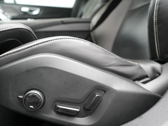 Volvo V60 T6 AWD Plus Dark LONG RANGE PHEV 350pk Dealer O.H. | Camera | Harman / Kardon | Lederen Sportstoelen Memory & Verwarmd | Google Assistent | Keyless | Stuur Verwarmd | Apple Carplay | Cruise Control | Virtual | DAB | Plug In Hybrid |