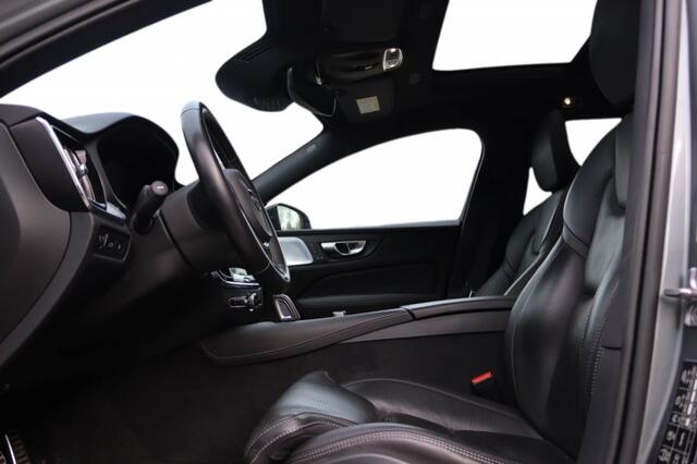 Volvo V60 T6 PHEV R-Design | Pano | Bowers&Wilkins | Trekhaak | Massage
