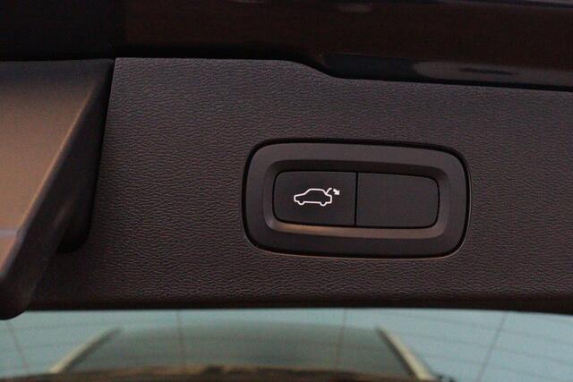 Volvo V60 2.0 T8 Twin Engine AWD Inscription | NAVI | CAMERA + PDC | ADAP CRUISE | LEER | TREKHAAK INKL |