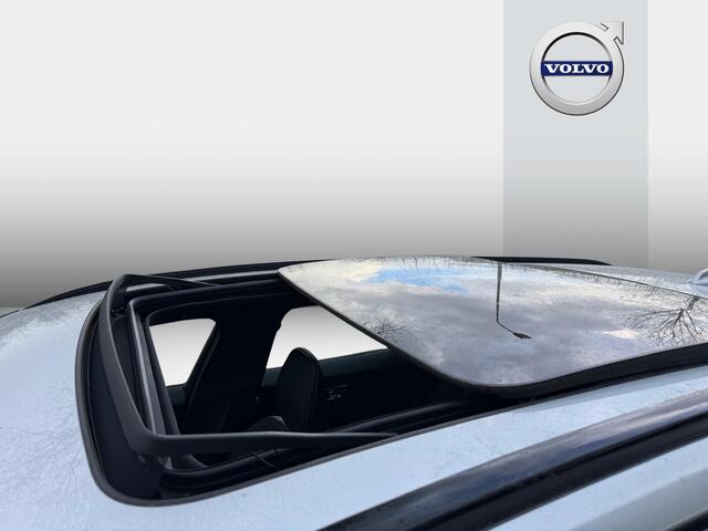 Volvo V60 2.0 T6 Recharge AWD R-Design