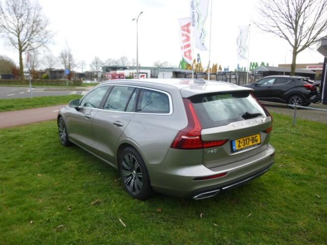 Volvo V60 2.0 D3 INSCRIPTION
