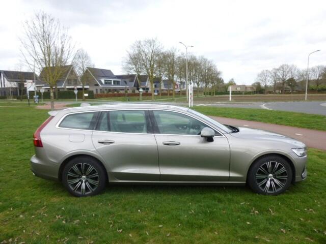 Volvo V60 2.0 D3 INSCRIPTION