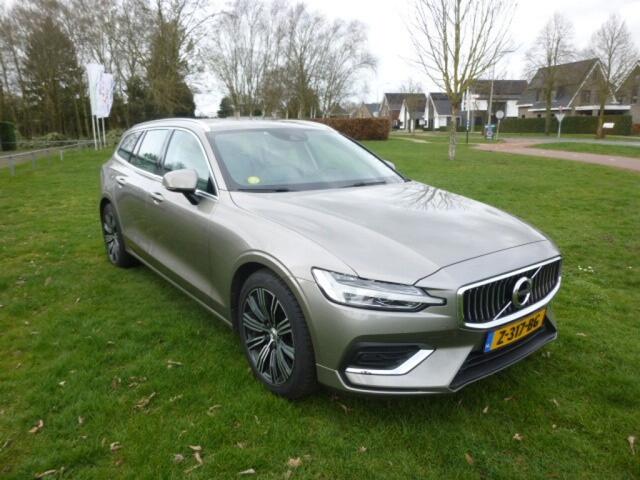 Volvo V60 2.0 D3 INSCRIPTION