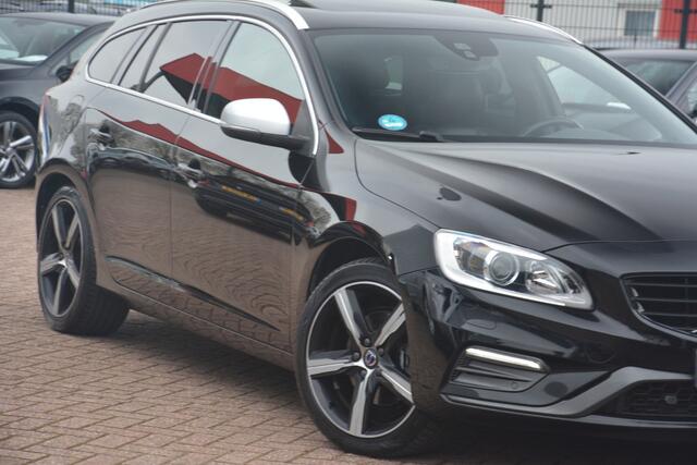 Volvo V60 2.0 D4 Business Sport | Navigatie | Sportstoelen | Stoelverwarming | Camera | Stand-kachel | NL auto!! |