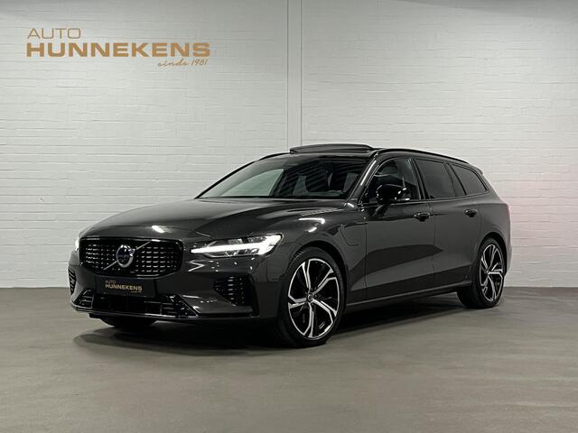 Volvo V60 2.0 T8 Plug-in hybrid AWD Ultimate Dark Trekhaak | Adapt. cruise | Massage | Open dak | 360 camera | Stoelventilatie | Stuur-/stoelverwarming