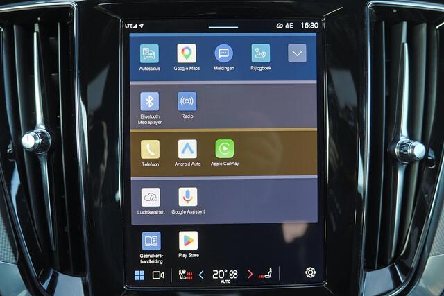 Volvo V60 T6 Recharge AWD Plus Dark - IntelliSafe Assist & Surround - 360º Camera - Harman/Kardon audio - Verwarmde voorstoelen, stuur & achterbank - Parkeersensoren voor & achter - Elektr. bedienb. voorstoelen met geheugen - Elektr. inklapbare trekhaak - 18' LMV