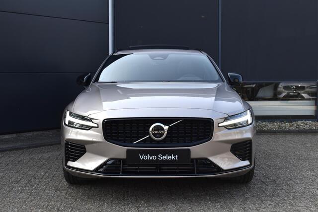 Volvo V60 2.0 T8 Plug-in hybrid AWD Ultra Dark Panorama/schuifdak | 360 camera | Extra getint glas achter | Elektrische stoelen met geheugen functie | Elektrische achterklep | BLIS
