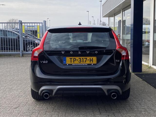 Volvo V60 2.0 T4 Business Sport / NL-Auto / 190 PK / Dealer-Onderhouden / Standkachel / Cruise-Control / Stoelverwarming / Climate-Control / Radio-Bluetooth / Navi / PDC-Achter / 18'' LMV / All-Season / ENZ.