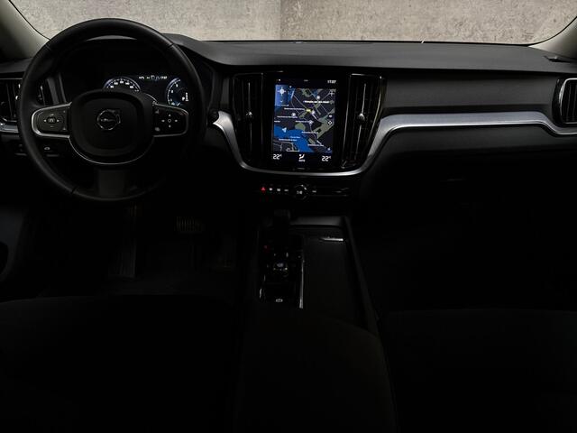 Volvo V60 2.0 B3 Sport Automaat 163Pk (APPLE CARPLAY, GROOT NAVI, SPORTSTOELEN, ADAPTIVE CRUISE, LM VELGEN, NIEUWE APK, NIEUWSTAAT)