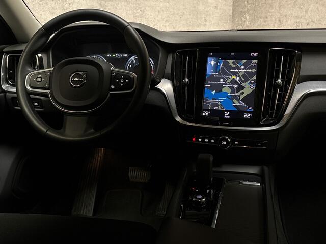 Volvo V60 2.0 B3 Sport Automaat 163Pk (APPLE CARPLAY, GROOT NAVI, SPORTSTOELEN, ADAPTIVE CRUISE, LM VELGEN, NIEUWE APK, NIEUWSTAAT)