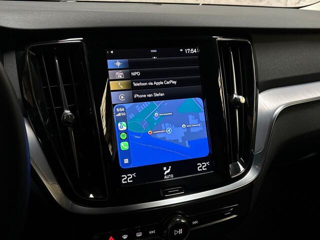 Volvo V60 2.0 B3 Sport Automaat 163Pk (APPLE CARPLAY, GROOT NAVI, SPORTSTOELEN, ADAPTIVE CRUISE, LM VELGEN, NIEUWE APK, NIEUWSTAAT)