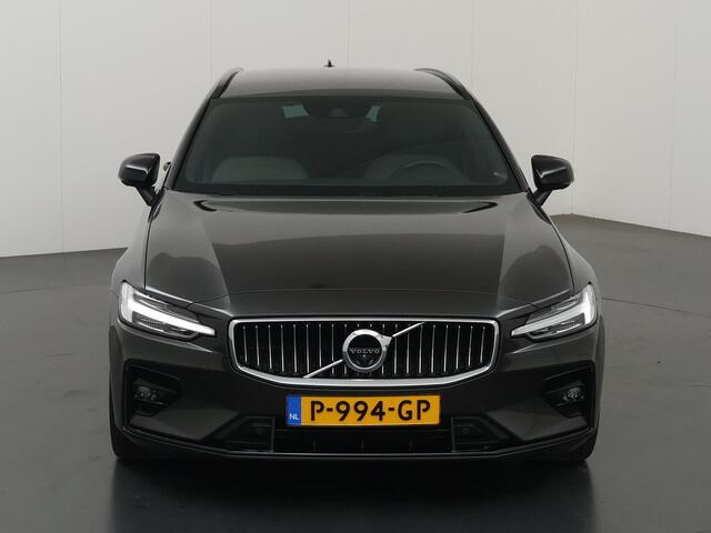 Volvo V60 2.0 B4 Core | LED | Contourstoelen ele.verstelbaar + geheugen | Stoelverwarming | Apple CarPlay/Android Auto | 360 Camera | Adaptieve Cruise Control | le. kofferdeksel | Harman/Kardon Audio |