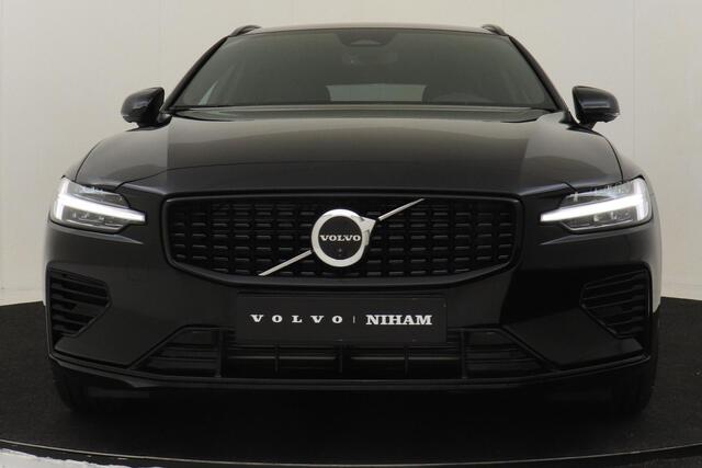 Volvo V60 T8 PLUG-IN HYBRID AWD PLUS PERFORMANCE ED. DARK -HARMAN/KARDON|360°CAM|SPORTSTOELEN|POWER-SEATS|POLESTAR|19"
