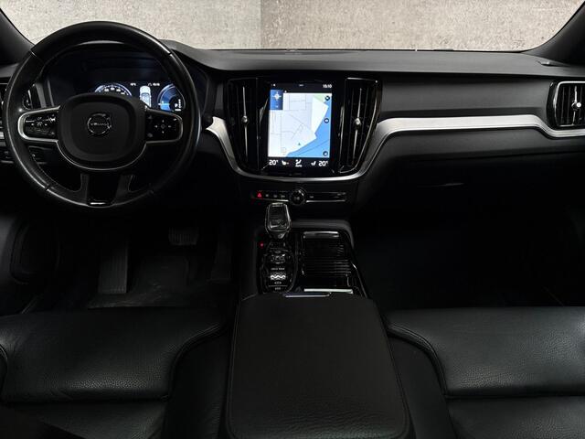 Volvo V60 2.0 T8 Twin Engine AWD Inscription 391Pk Automaat (PANORAMADAK, APPLE CARPLAY, HARMAN/KARDON, MEMORY SEATS, LEDER, STOELVERWARMING, CAMERA, ZWART HEMEL, NIEUWE APK, NIEUWSTAAT)