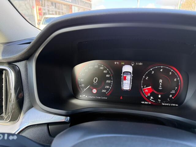 Volvo V60 2.0 B3 Business Pro | Trekhaak | Lederen Bekleding | Stoelverwarming | BLIS | Cruise Control Adaptief | Achteruitrijcamera | Parkeersensoren | Keyless Entry | Navigatie | Apple Carplay | Android Auto