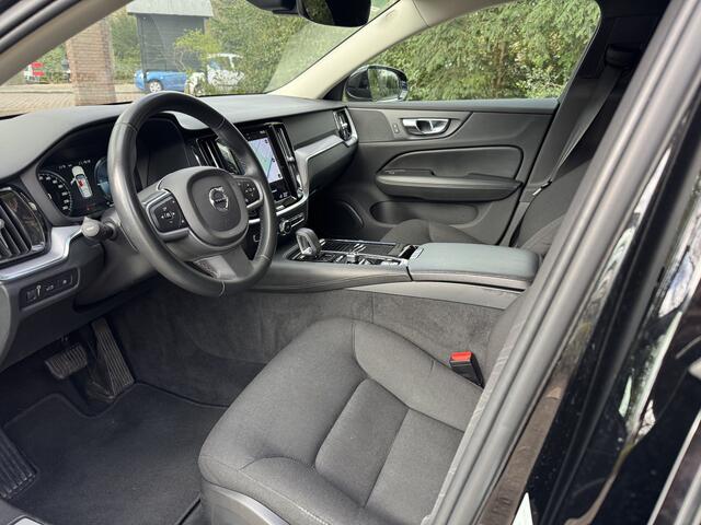 Volvo V60 2.0 T6 Recharge AWD, Camera, Stuurwielv.