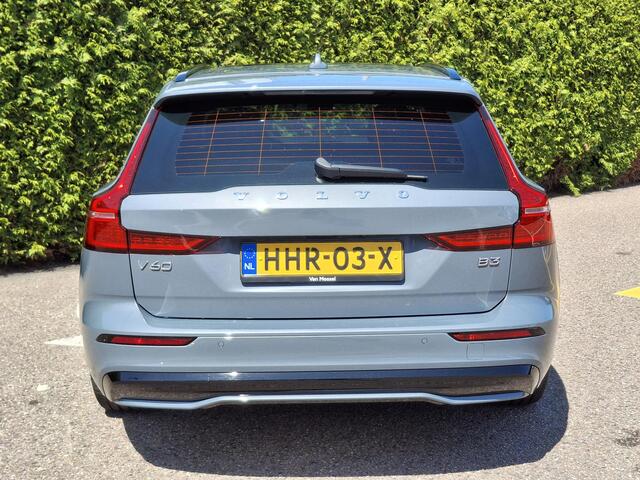 Volvo V60 B3 Ultimate Dark | H&K Audio | Pilot assist | Panoramadak | Leder