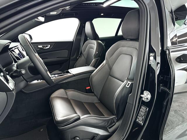 Volvo V60 T8 Plug-in hybrid AWD Ultra Dark Perf Edition | Panoramadak | 360° camera | Harman Kardon | Head-up Display | Polestar Tune | Stoel- en Stuurverwarming