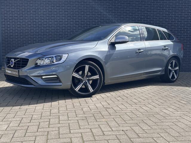 Volvo V60 2.0 T4 Business Sport | 18 inch Lichtmetalen velgen | Dubbele uitlaat |