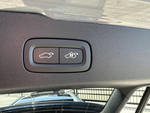 Volvo V60 2.0 B4 Plus Dark Pano|ACC|360|standkachel