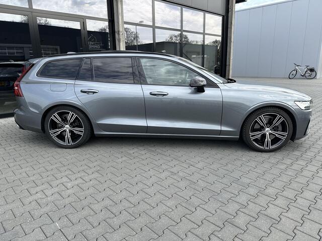 Volvo V60 2.0 T6 AWD R-Design benzine B&W|Polestar|Massage
