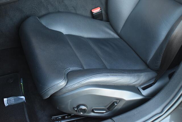 Volvo V60 T6 350PK Plug-in hybrid AWD Inscription | Stoel en stuur verwarming | Trekhaak | Panoramadak |