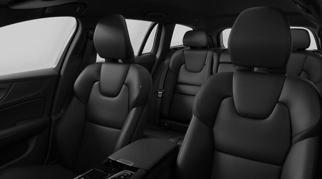 Volvo V60 2.0 T6 Plug-in hybrid AWD Essential | Adaptive Cruise Control | Getint Glas | Zwarte hemelbekleding | Stoelverwarming Voor & Achter | Stuurverwarming | 19" |