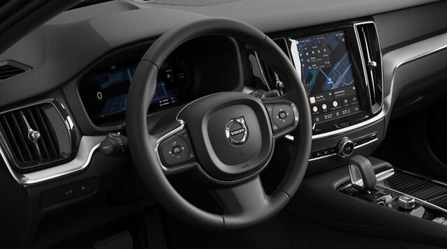 Volvo V60 2.0 T6 Plug-in hybrid AWD Essential | Adaptive Cruise Control | Getint Glas | Zwarte hemelbekleding | Stoelverwarming Voor & Achter | Stuurverwarming | 19" |