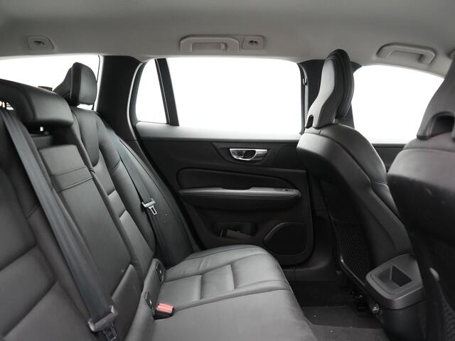 Volvo V60 T4 Inscription 191pk Dealer O.H. | Camera | Lederen Sportstoelen Memory & Verwarmd | Apple Carplay | Virtual | Navigatie | Cruise Control | DAB |