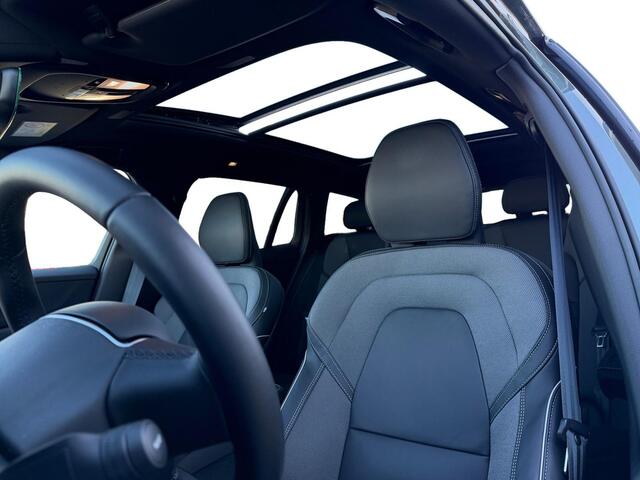 Volvo V60 2.0 T6 Plug-in hybrid AWD Plus Dark 360 Camera l Head - up display l Panorama schuif/kantel dak l