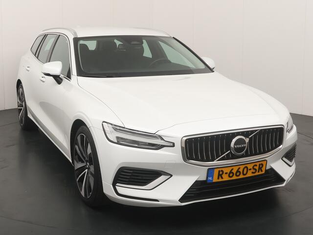 Volvo V60 2.0 T6 Plug-in hybrid AWD 350 pk Essential Bright | Leder | Camera | Google Navi | Adapt. cruise | 2.000KG trekgew. |