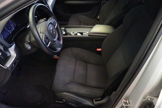 Volvo V60 2.0 B3 Momentum Business Aut | NAVI | CLIMA | CAMERA + PDC | ADAP CRUISE | ELEKTR KLEP |