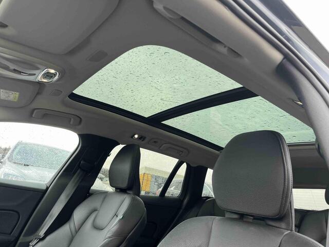 Volvo V60 2.0 T6 Recharge AWD Inscription Long Range Panodak Harman Kardon "LM 19inch Multispaak Diamond" Leer+Memo Stoel+stuurverwarming