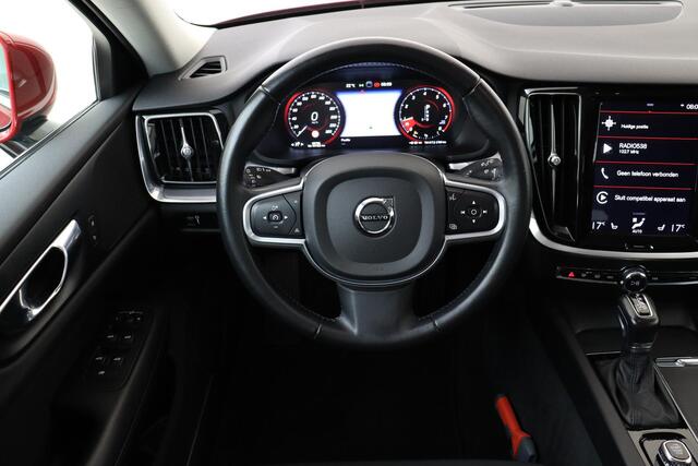 Volvo V60 T4 AUT. MOMENTUM PRO -BLIS|TREKHAAK|19"|ADAP.CRUISE|VERW.VOORSTOELEN|CARPLAY