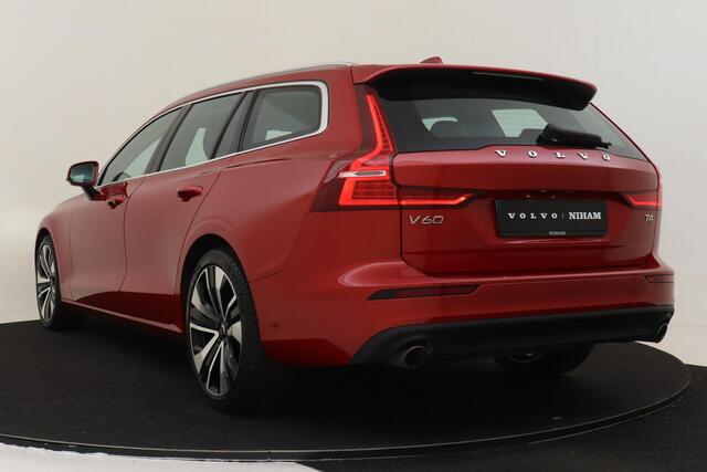 Volvo V60 T4 AUT. MOMENTUM PRO -BLIS|TREKHAAK|19"|ADAP.CRUISE|VERW.VOORSTOELEN|CARPLAY