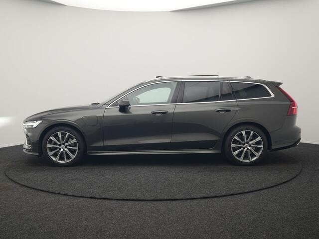 Volvo V60 T8 Twin Engine AWD Inscription PHEV 390pk | Panodak | Lederen Sportstoelen & Stuur Verwarmd | Apple Carplay | Navigatie | Cruise Control | Virtual | Achterbank Verwarmd | 18"L.M | Plug In Hybrid |