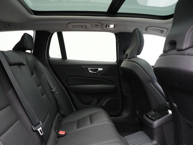 Volvo V60 T6 Recharge AWD Inscription PHEV 340pk Dealer O.H. | Panodak | Camera | Lederen Sportstoelen Memory & Verwarmd | Stuur Verwarmd | Keyless | Navigatie | DAB | Cruise Control | Plug In Hybrid |