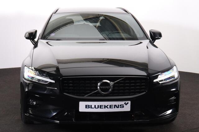 Volvo V60 B3 R-Design - IntelliSafe Assist & Surround - Full-LED Active High Beam koplampen - Harmon Kardon Audio - Parkeercamera achter - Verwarmde voorstoelen, stuur & achterbank - Parkeersensoren voor & achter - Elektr. bedienb. voorstoelen met geheugen - Elektr