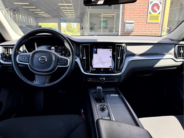 Volvo V60 2.0 B3 Advantage 19''Lmv, Camera, Navi