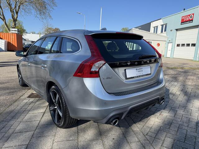 Volvo V60 1.5 T3 Nordic+ Sport | R-Design | Half Leder | Cruise Control |