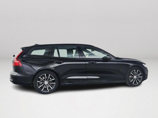 Volvo V60 T6 Plug-in hybrid AWD Plus Dark | SOH 100% | 360° camera | Harman Kardon | Stoel- en Stuurverwarming | Trekhaak