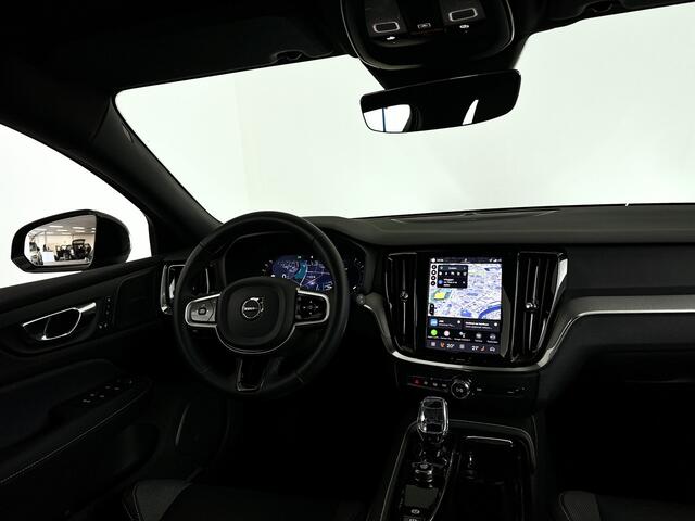 Volvo V60 T6 Plug-in hybrid AWD Plus Dark | SOH 100% | 360° camera | Harman Kardon | Stoel- en Stuurverwarming | Trekhaak