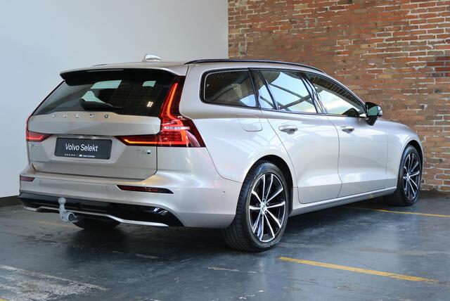 Volvo V60 2.0 T6 Plug-in hybrid AWD Plus Dark | Elektrische wegklapbare trekhaak | Adaptive Cruise Control | 360° Parkeercamera | Stoelverwarming | Stuurwielverwarming | Harman Kardon Premium Audio | Google infotainment | Longe Range