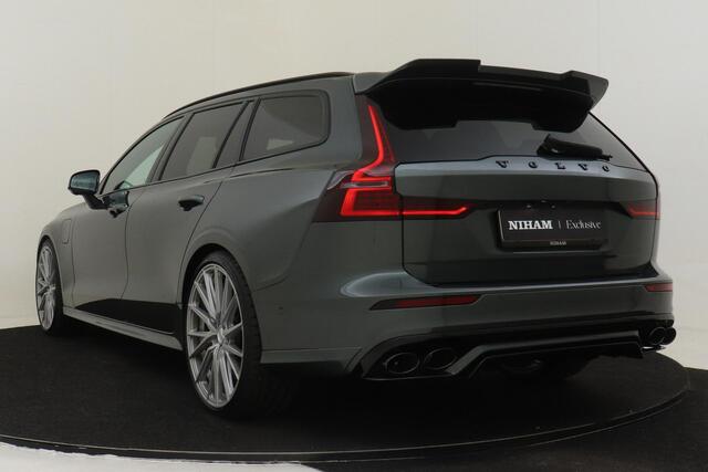 Volvo V60 T8 Plug-in hybrid AWD Ultra Dark Performance *HEICO EDITION* 21 INCH VOSSEN HF-4T VELGEN|BOWERS&WILKINS|HEICO UITLAATSYSTEEM|HEICO BODYKIT|HEICO SPORTVEREN|PANO.DAK| FISCAAL ¤ 68.869,-