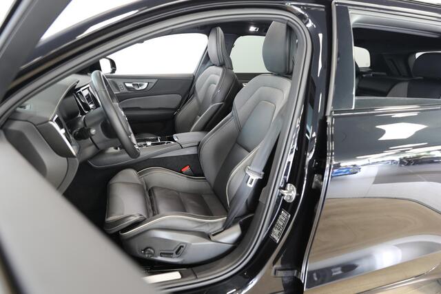 Volvo V60 2.0 T6 Recharge AWD R-Design | Schuif- kanteldak | Elektrische trekhaak | Harman/Kardon