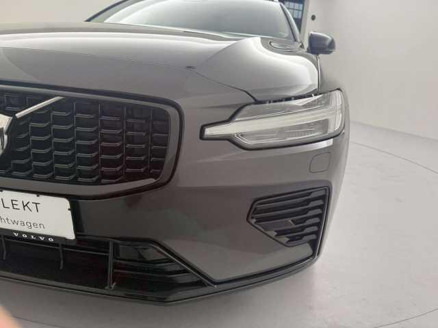 Volvo V60 2.0 T8 Plug-in hybrid AWD Ultra Dark ** FULL OPTIONS, PANO, ACC, MASSAGE, B&W ** 1e EIG - UNFALLFREI ** ** INFORMEER OOK NAAR ONZE AANTREKKELIJKE FINANCIAL-LEASE TARIEVEN **
